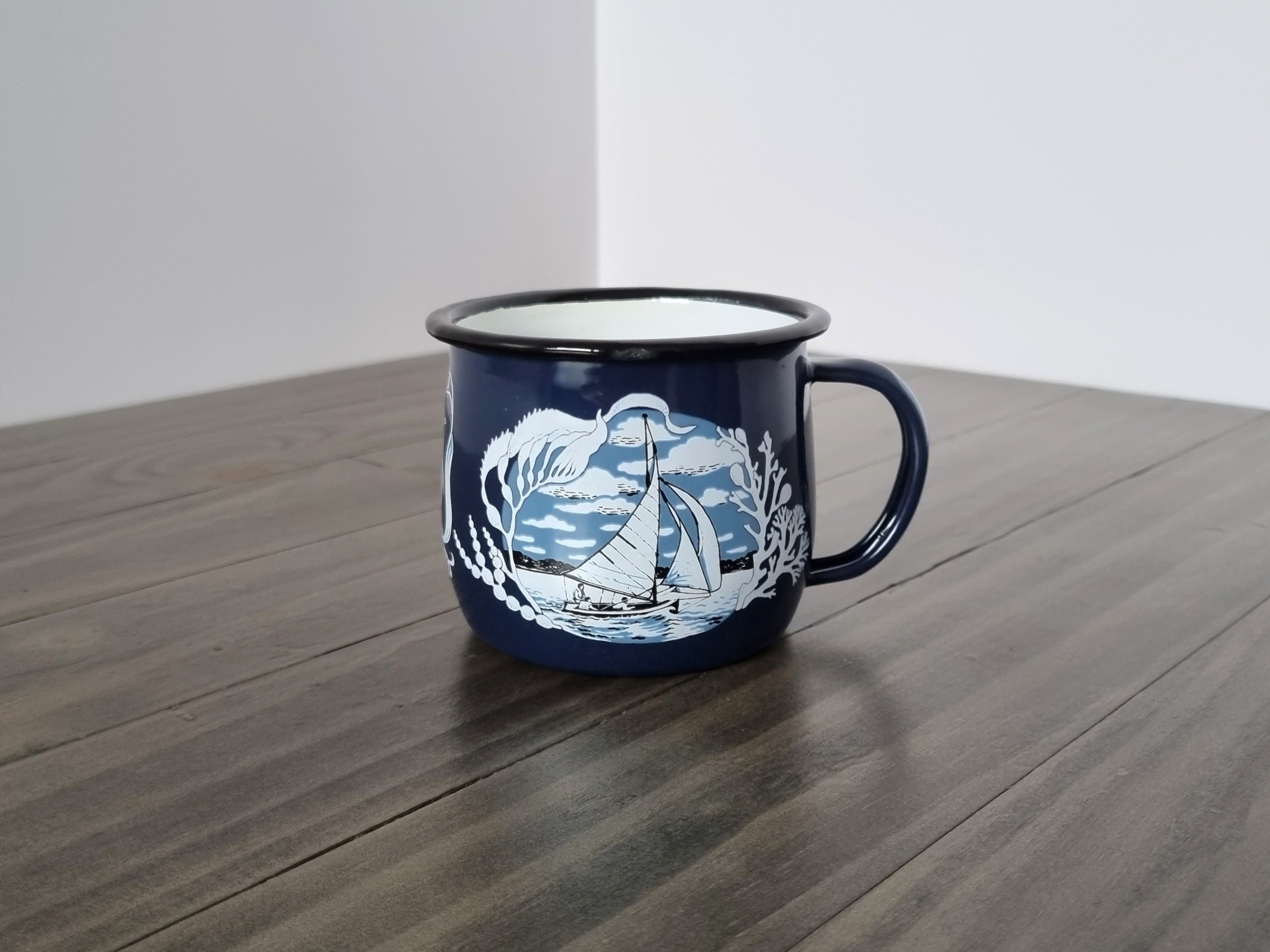 P Class Enamel Mug